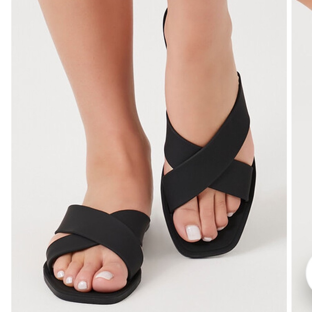 Criss cross Forever 21 sandals